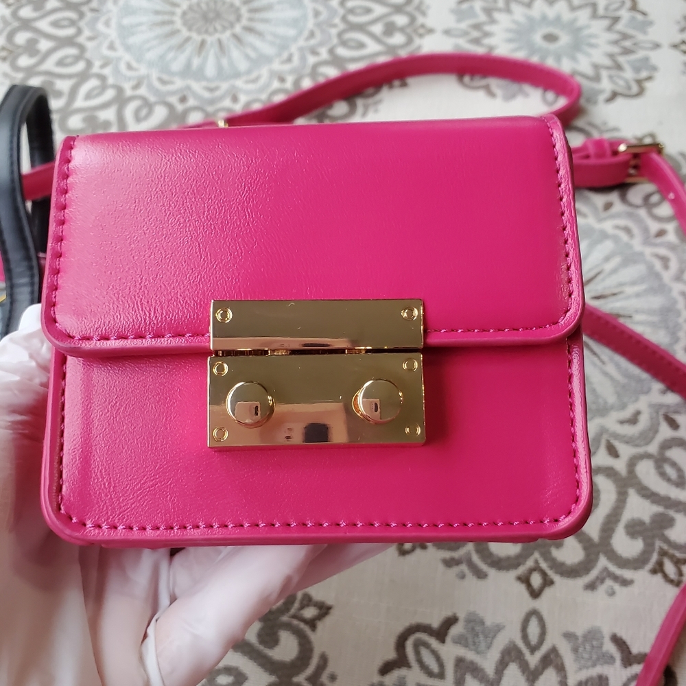 Dream control small waist purse/cross body Pink